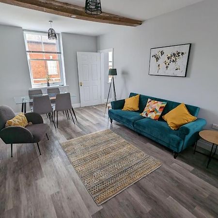 31 High Street - Modern & Stylish 2-Bed Apartment - Inc Parking Husbands Bosworth Kültér fotó